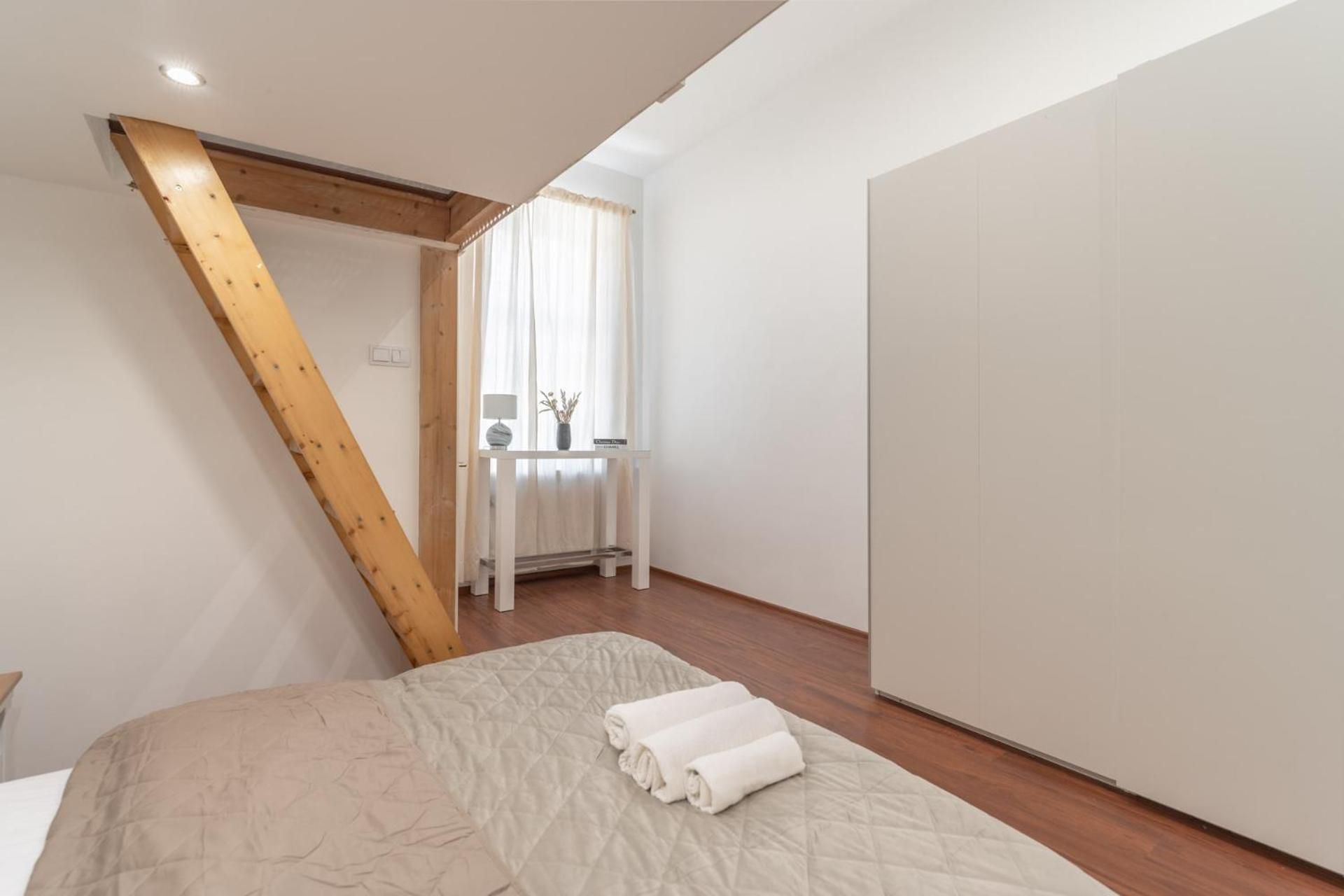 Deluxe And Cozy City Center Suite For 8Ppl Budapest Eksteriør bilde