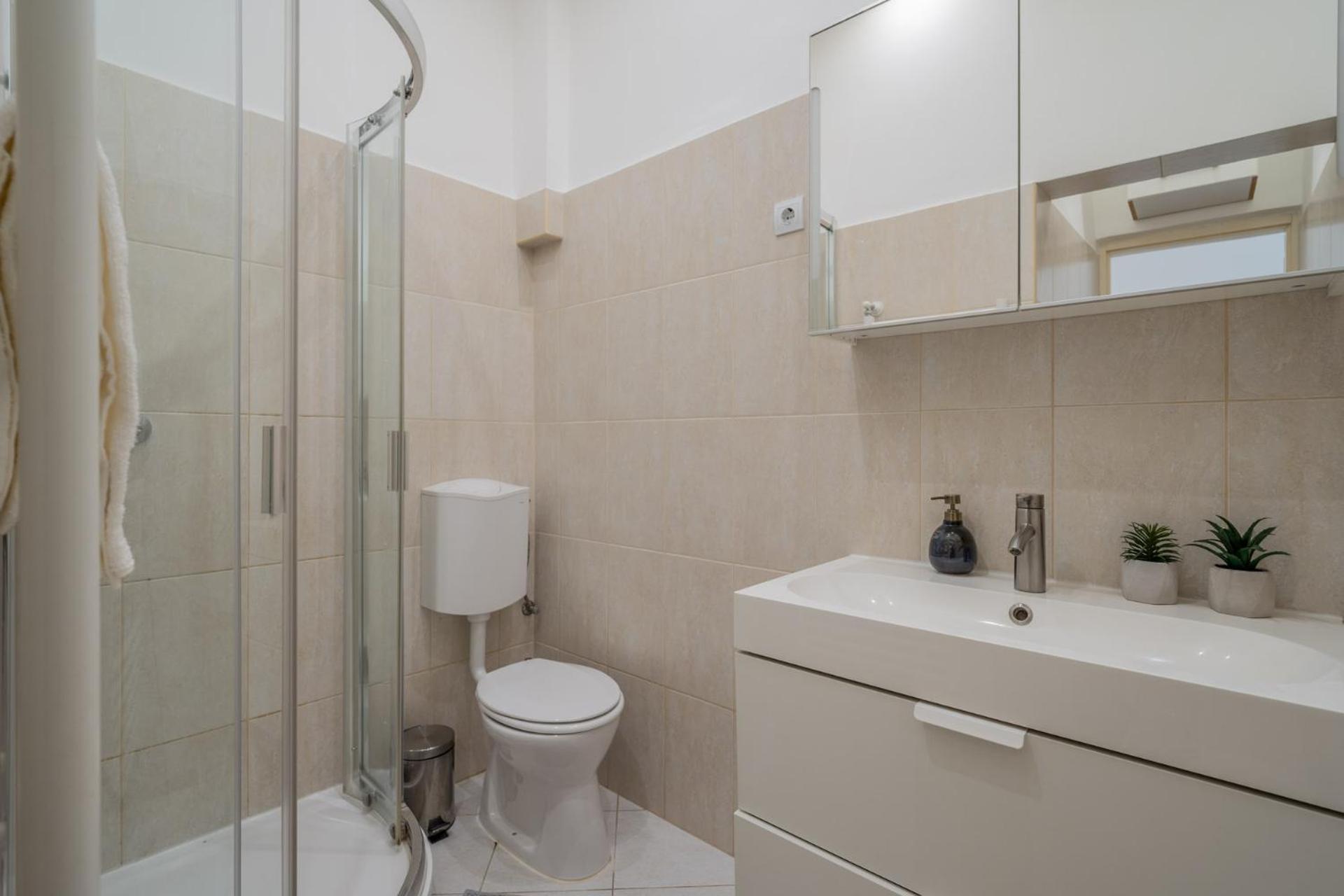Deluxe And Cozy City Center Suite For 8Ppl Budapest Eksteriør bilde
